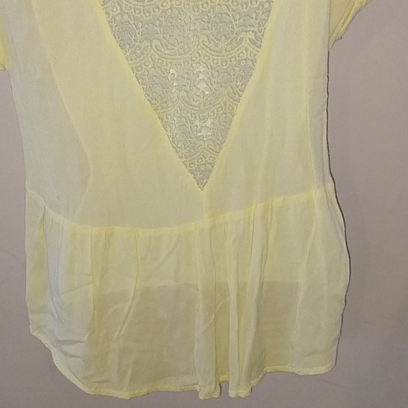 Forever 21 yellow top - Picture 4 of 6